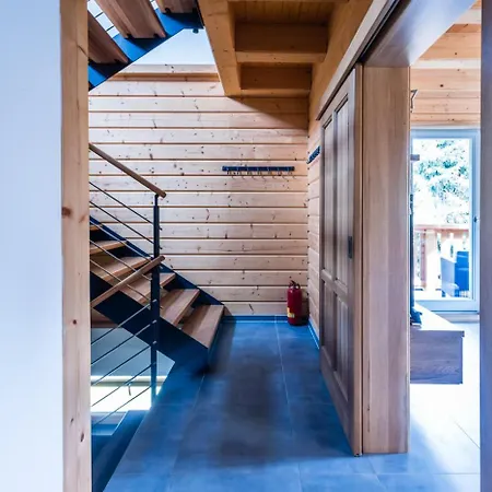 Stylová Se Saunou Ostružná