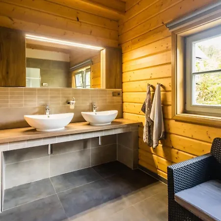 Stylová Se Saunou Chalet *